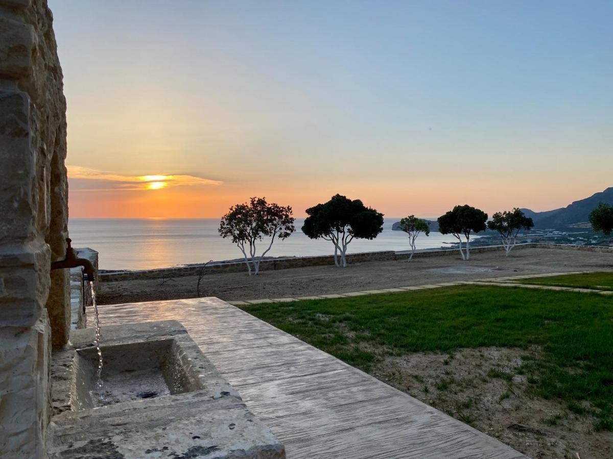 Mathios Apartments Falassarna فالاسارنا المظهر الخارجي الصورة